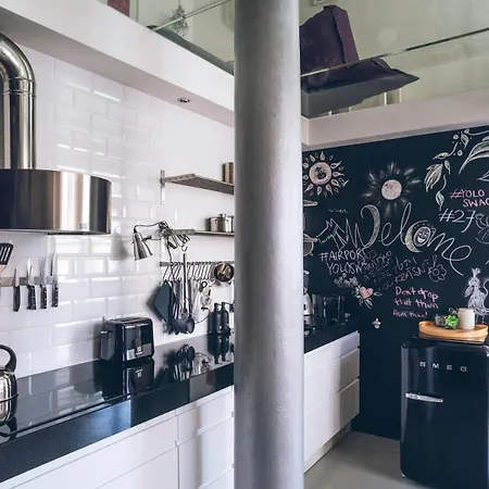 Brewery Loft Free Garage Parking Praga