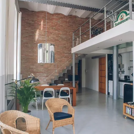 Appartamento Brewery Loft Free Garage Parking Praga